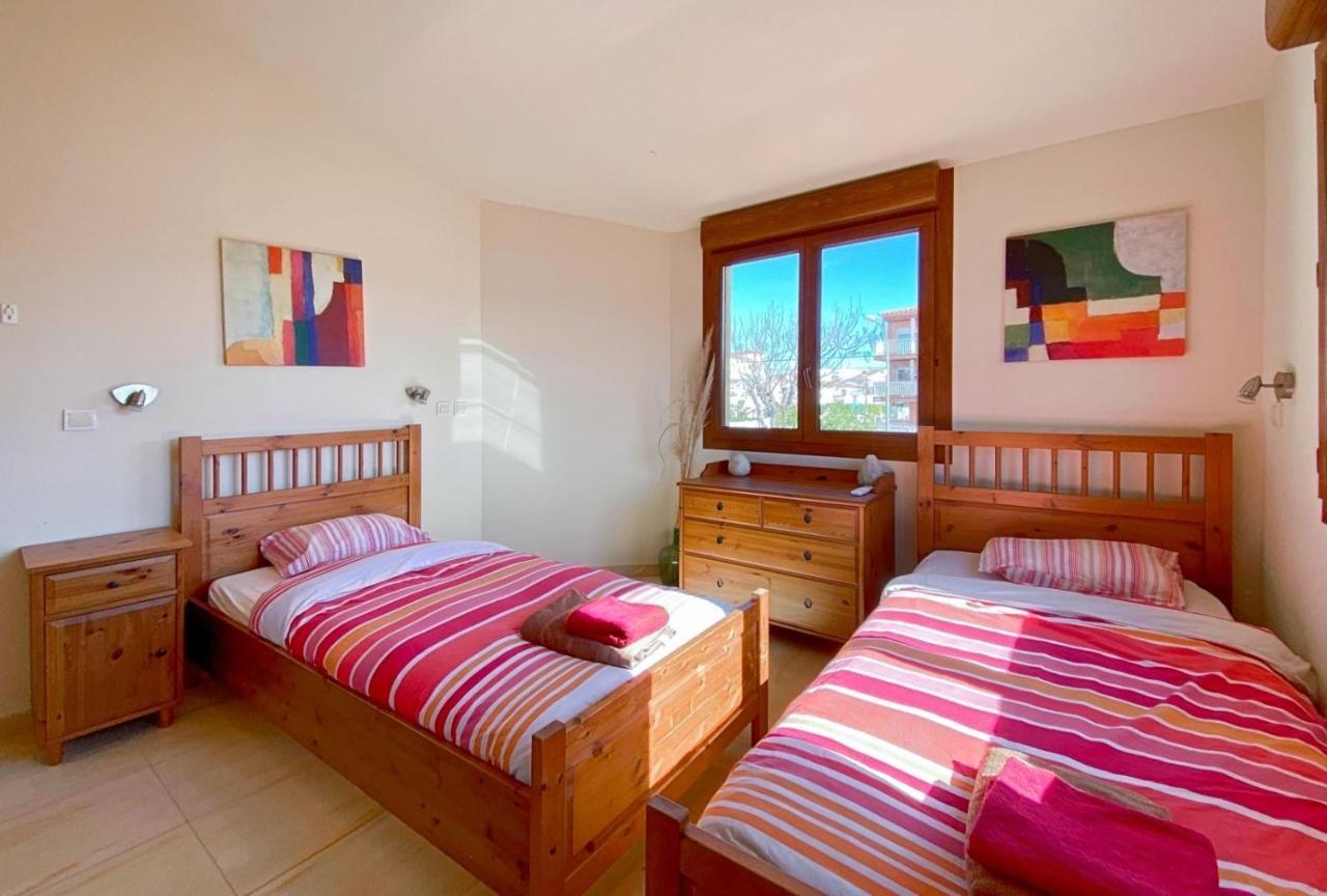 Ampuriahome Villa Hosting 15, Pool & Mooring Empuriabrava Extérieur photo